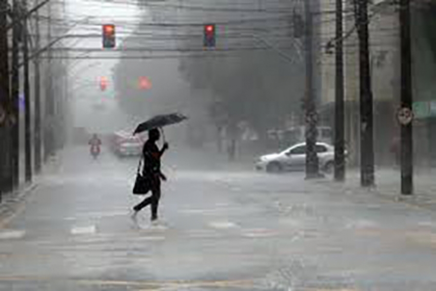 Tempestades e baixas temperaturas: frente fria traz mudanças bruscas a partir de domingo