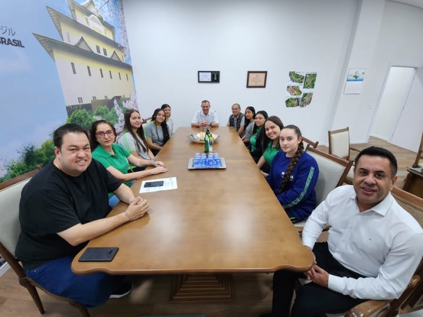 PREFEITURA DE ASSAÍ PARABENIZA PROJETOS VENCEDORES DA ESCOLA DE CAMPO WALERIAN WROSZ